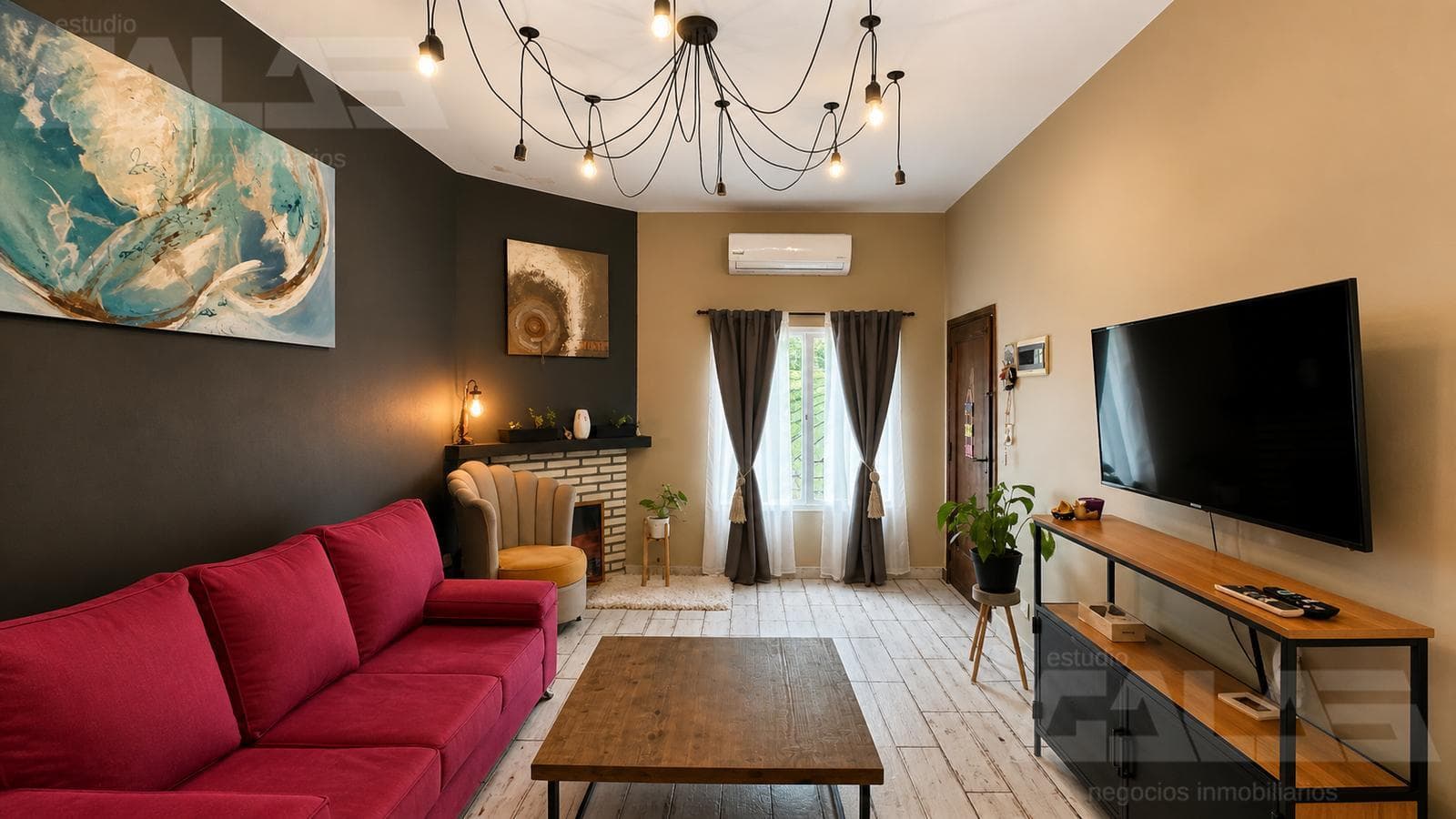 4-room house - 3 bedrooms - 2 bathrooms - Pool - Park - North Ituzaingo