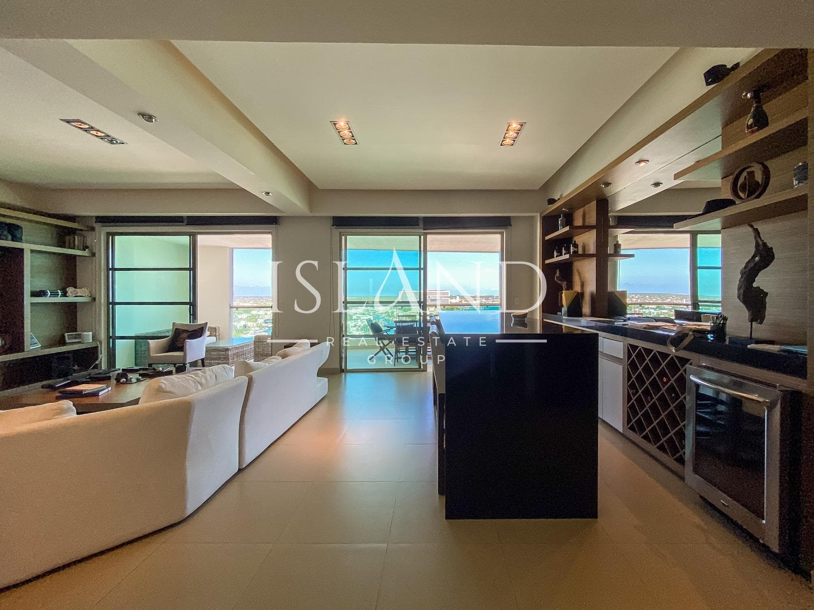 DEPARTAMENTO EN VENTA EN PUERTO CANCUN -NOVO Cancún, Quintana Roo