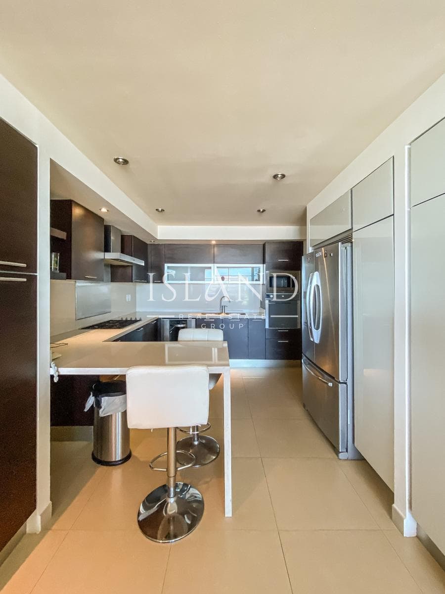 DEPARTAMENTO EN VENTA EN PUERTO CANCUN -NOVO Cancún, Quintana Roo