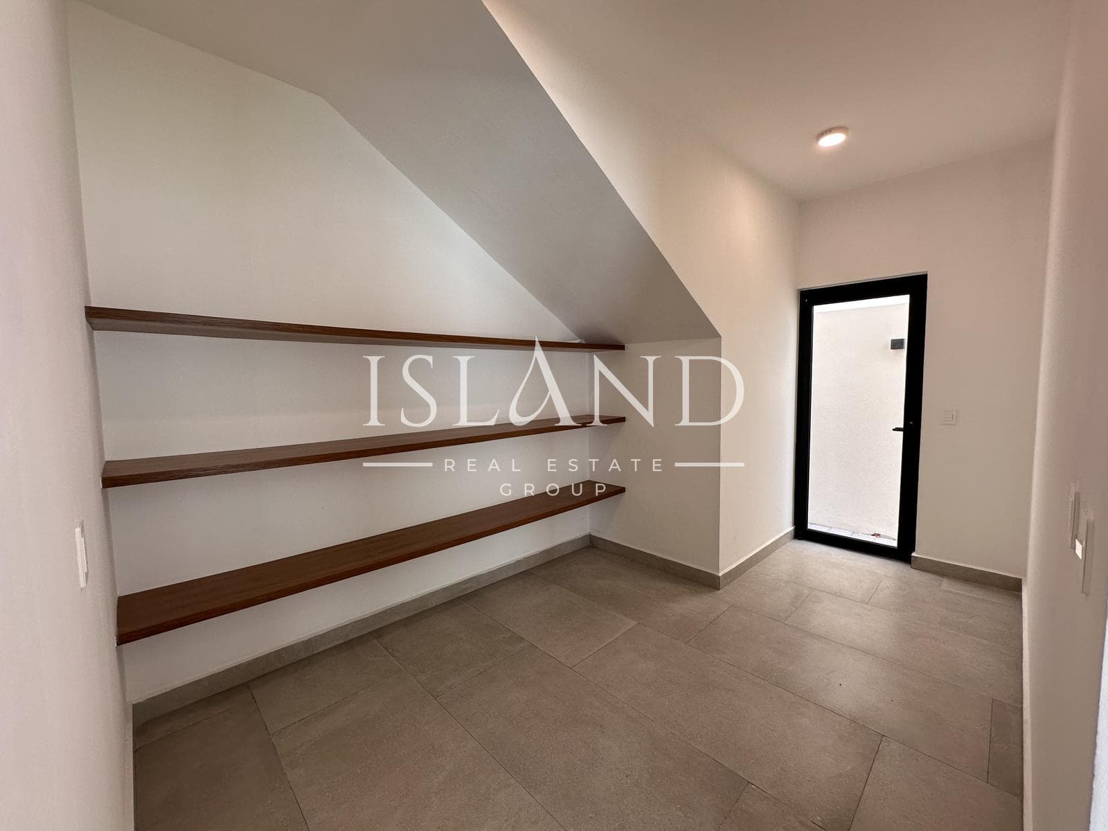 CASA EN VENTA EN CANCÚN, VÍA CUMBRES