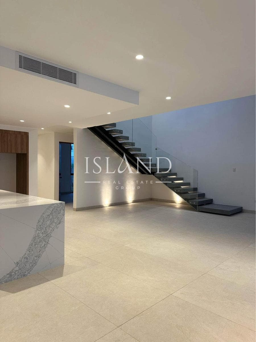 CASA EN VENTA EN CANCÚN, VÍA CUMBRES