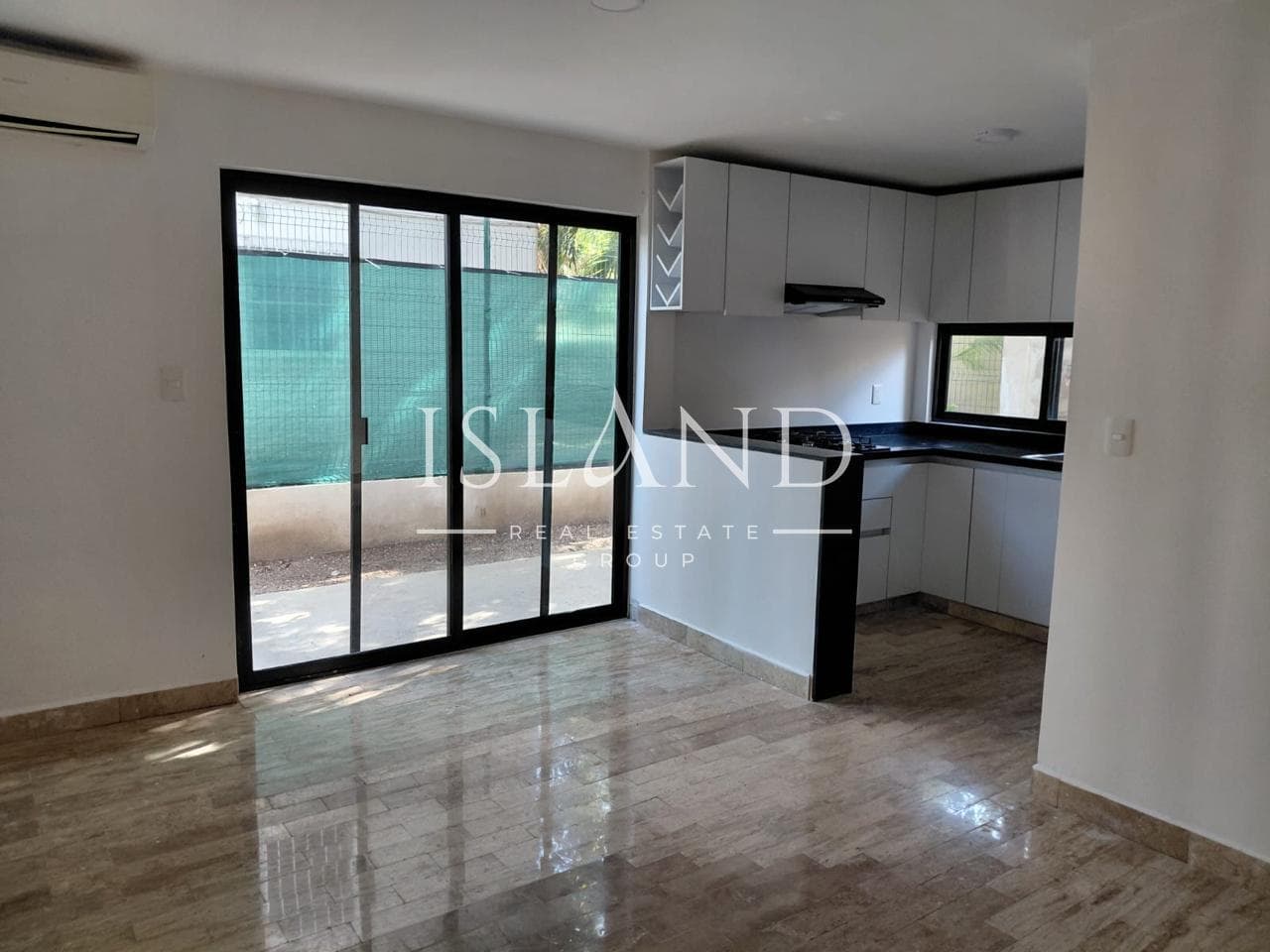 DEPARTAMENTO EN VENTA EN CANCUN, SUPERMANZANA 15