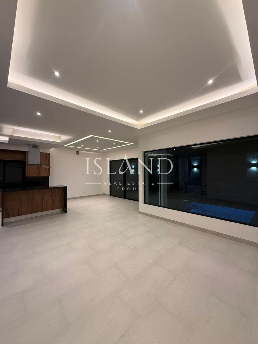 CASA EN VENTA y RENTA EN CANCÚN, VÍA CUMBRES