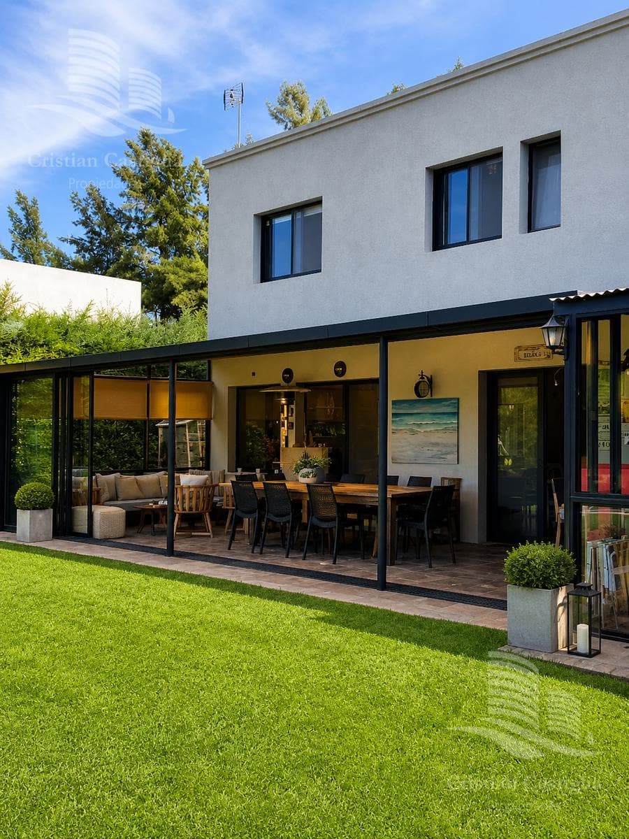 For Sale - 5-Room House, Garden, Pool - La Comarca, Tigre