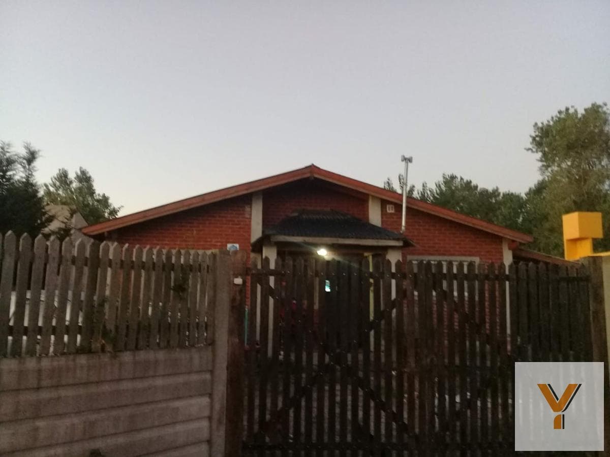 House for sale - 6 bedrooms, 5 bathrooms - Garage - 900 m² - San Bernardo del Tuyú