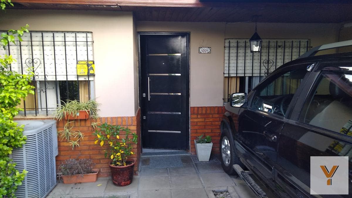 House for sale - 1 bedroom, 1 bathroom - 70 m² - Sourigues.