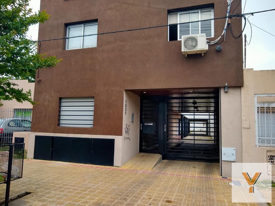 Apartment for sale - 1 bedroom, 1 bathroom, 1 parking space - 42 m² - La Plata