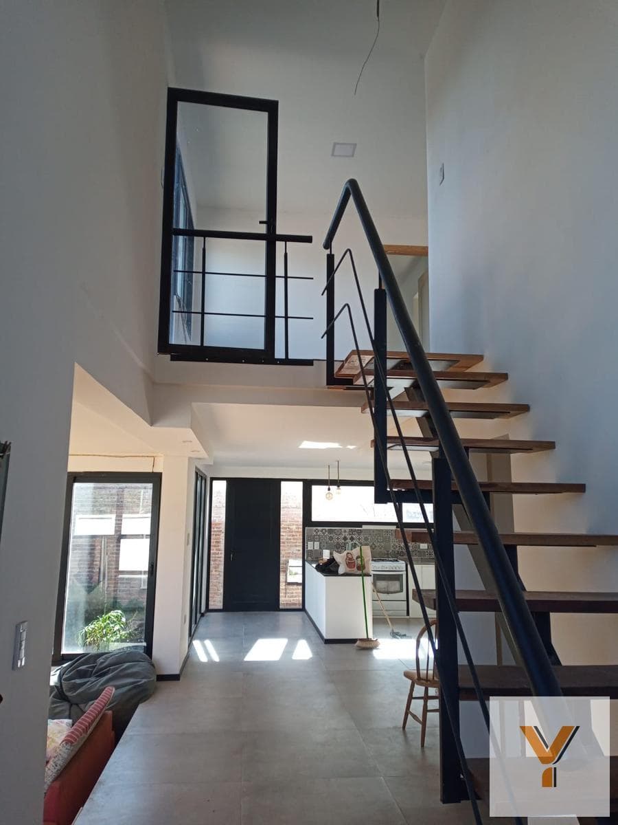 House for Sale - 2 Bedrooms, 4 Bathrooms - 450 m² - Chivilcoy