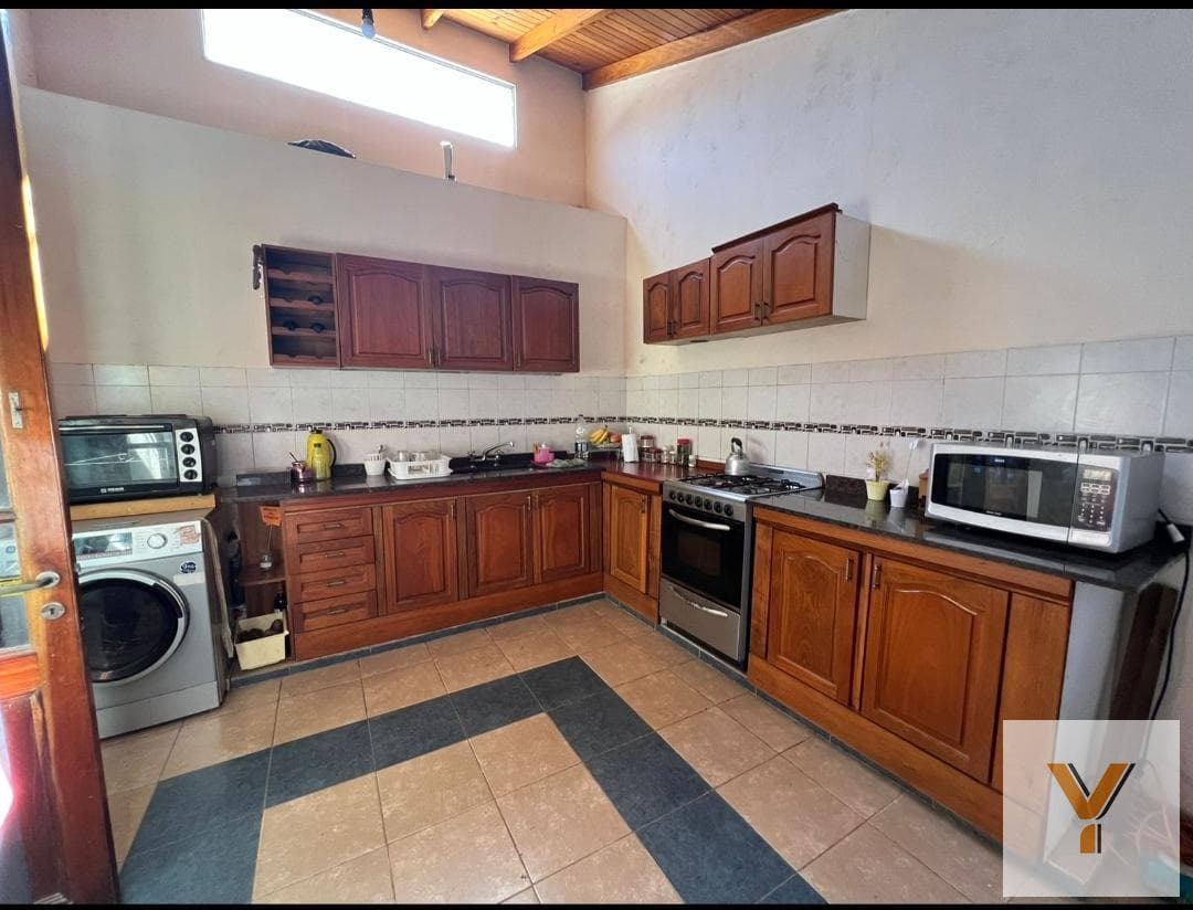 House for Sale - 2 Bedrooms, 1 Bathroom - Garage - 300 m² - Agua de Oro, General Rodriguez