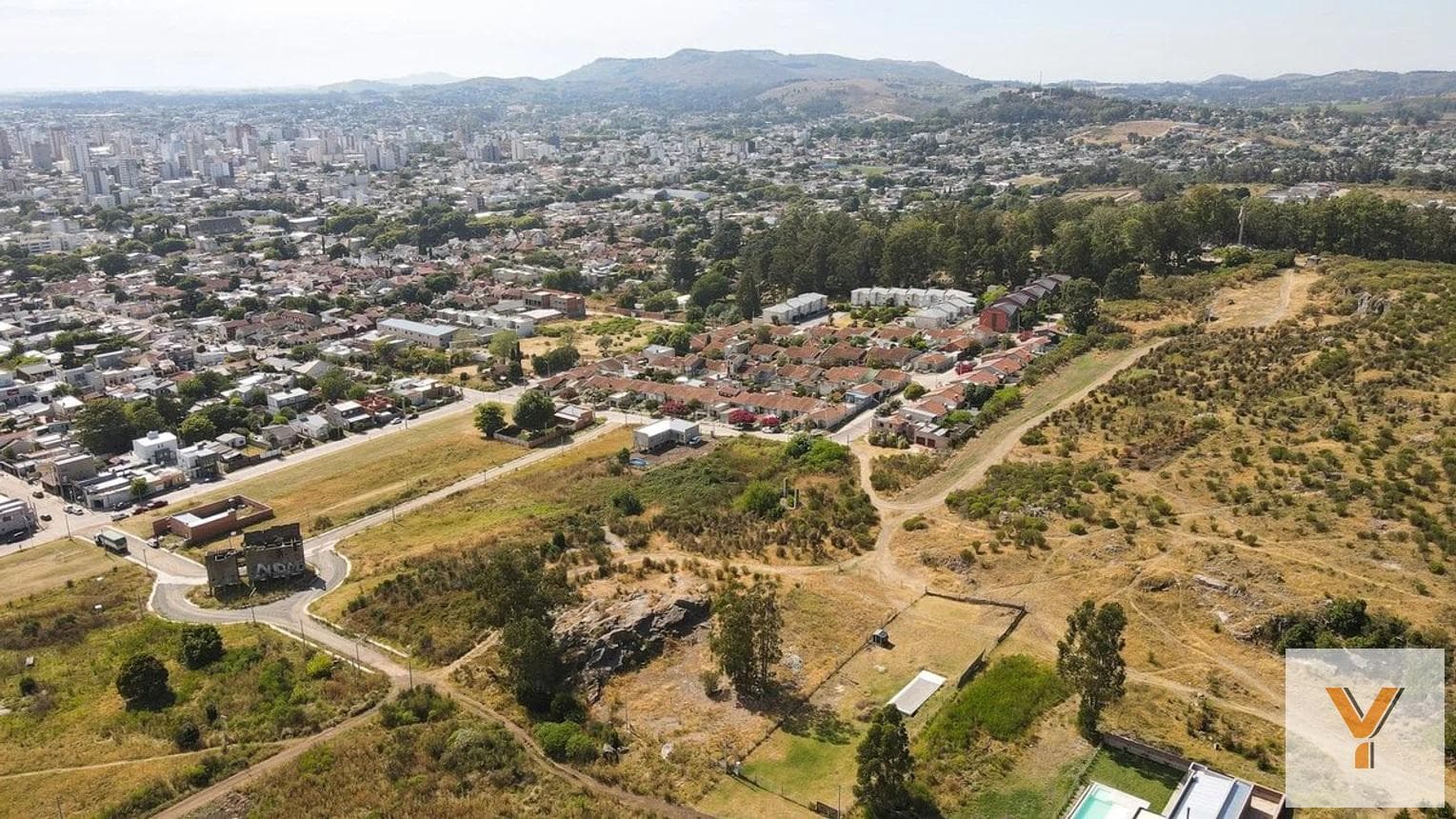 Land for sale - 1,299 m² total - Tandil