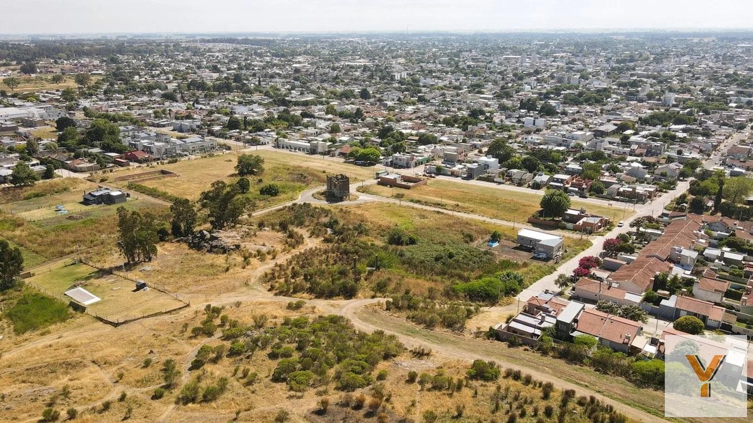 Land for sale - 1,299 m² total - Tandil