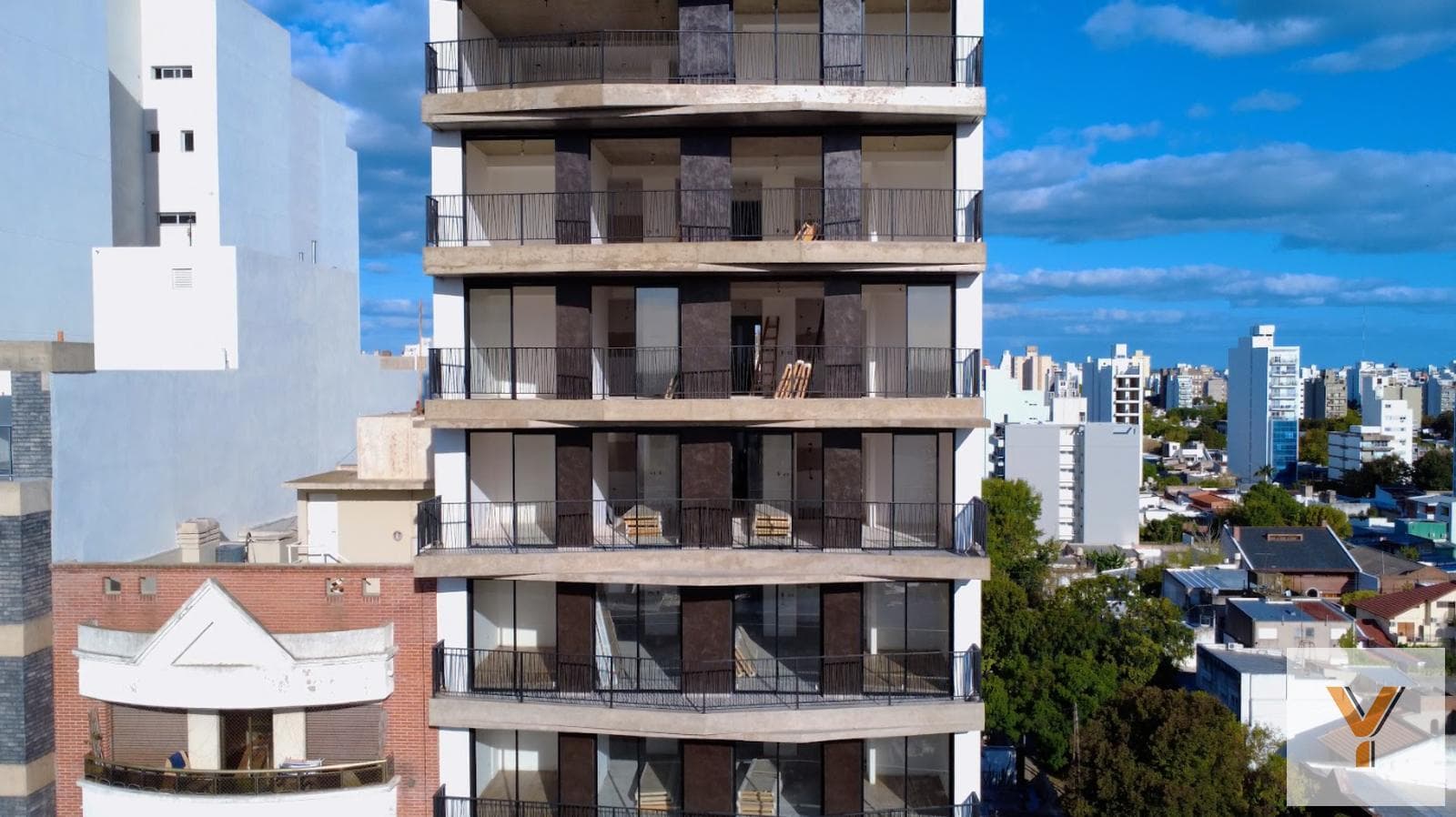 Apartment for sale (under construction) – 1 bedroom – 46 m² total – La Plata – well – development.