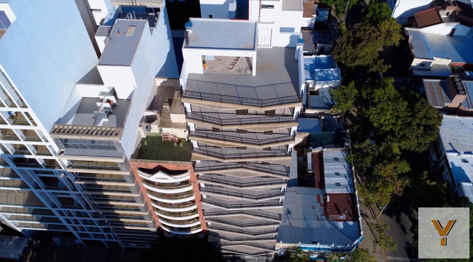 Apartment for sale (under construction)—2 bedrooms—94 m² total—La Plata—well—development.