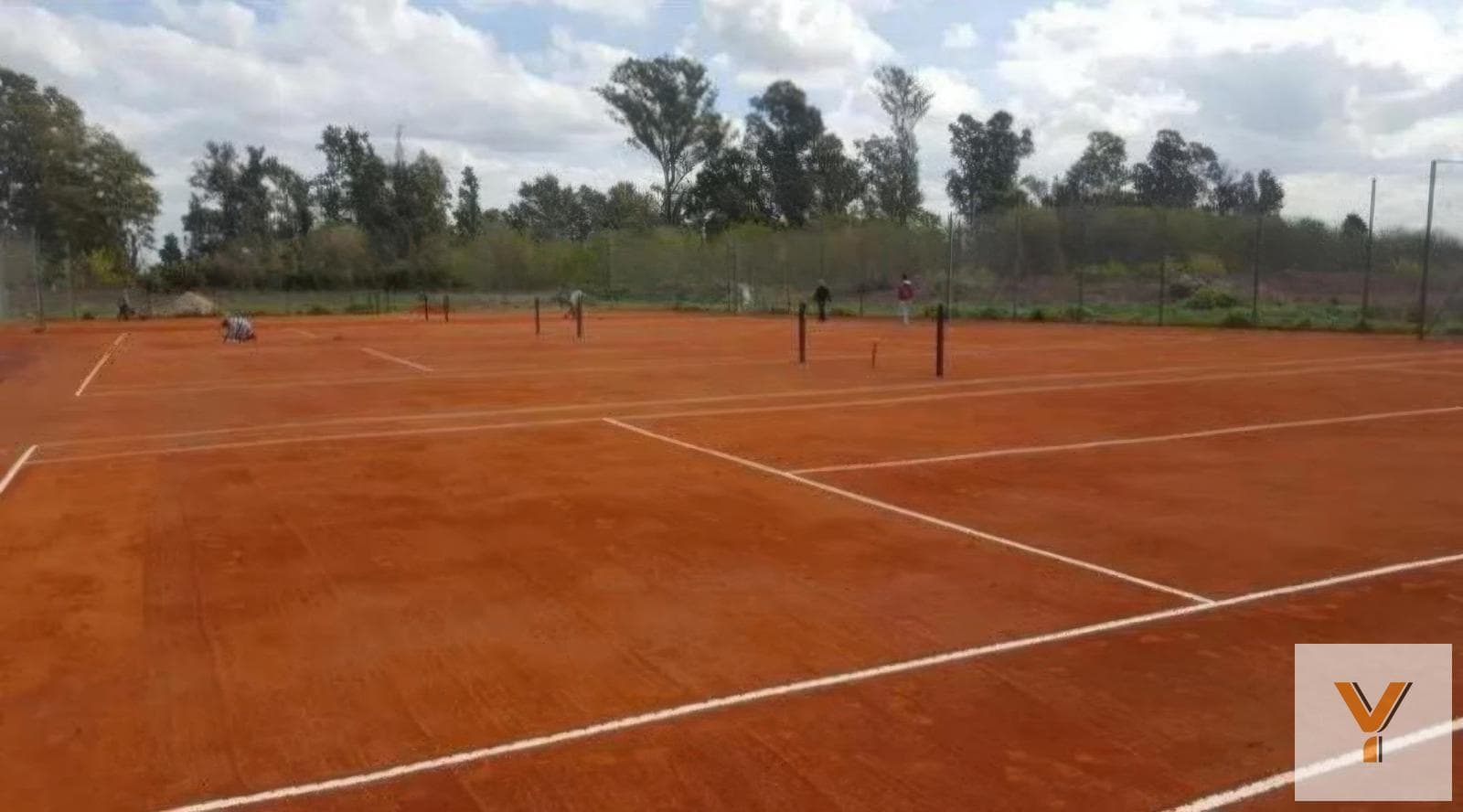 Land for sale - 450 m² - Longchamp