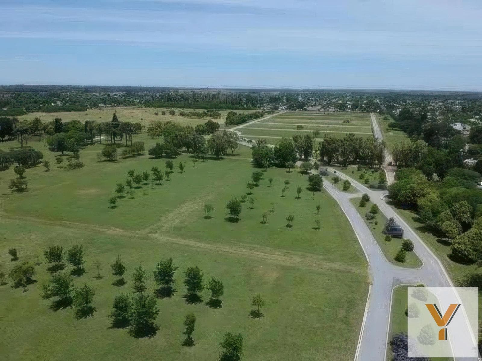 Land for sale - 450 m² - Longchamp
