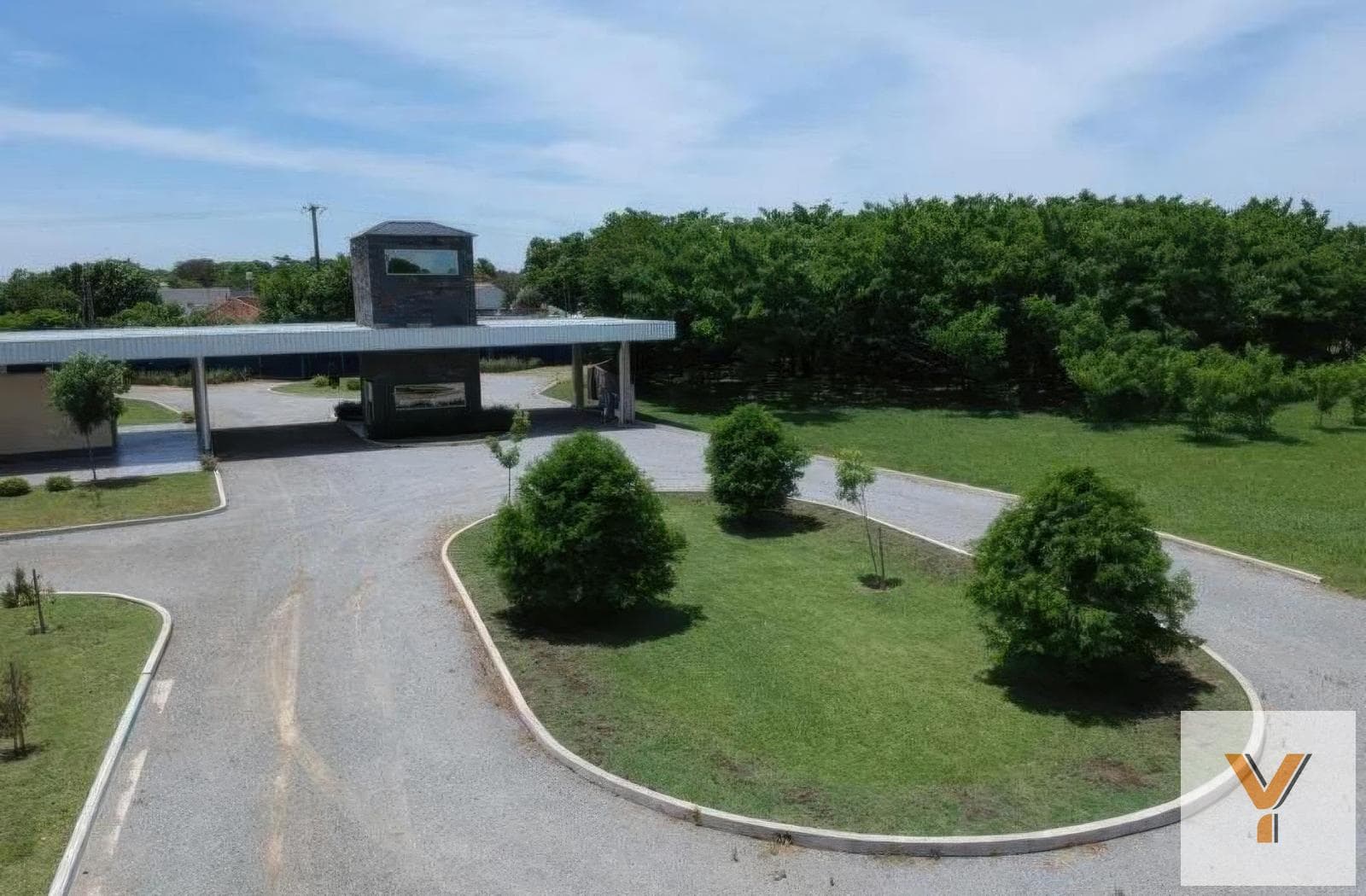 Land for sale - 450 m² - Longchamp