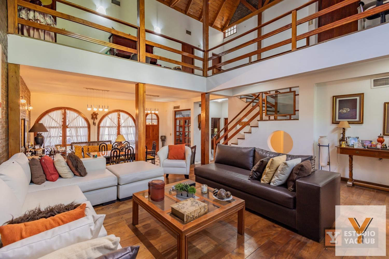 House for Sale - 3 Bedrooms, 2 Bathrooms - Garage - 240 m² - La Plata