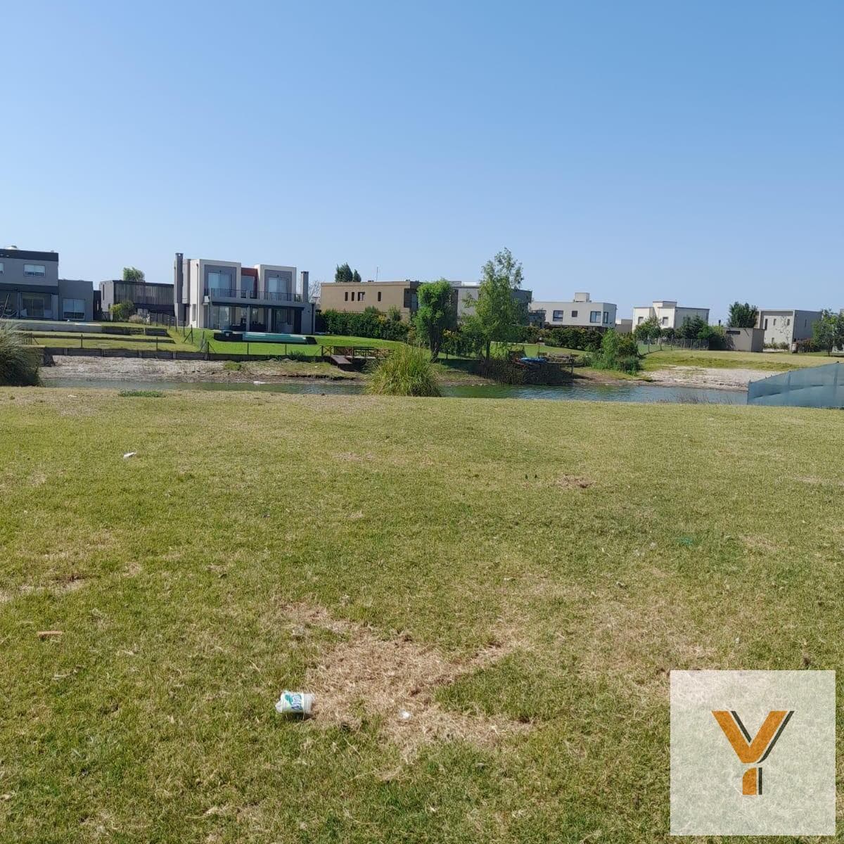 Land for Sale - 941 m² - Escobar