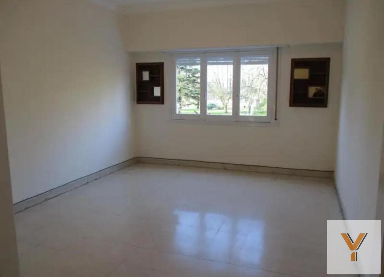 Apartment for Sale - 3 Bedrooms, 2 Bathrooms - 224 m² - Balcarce