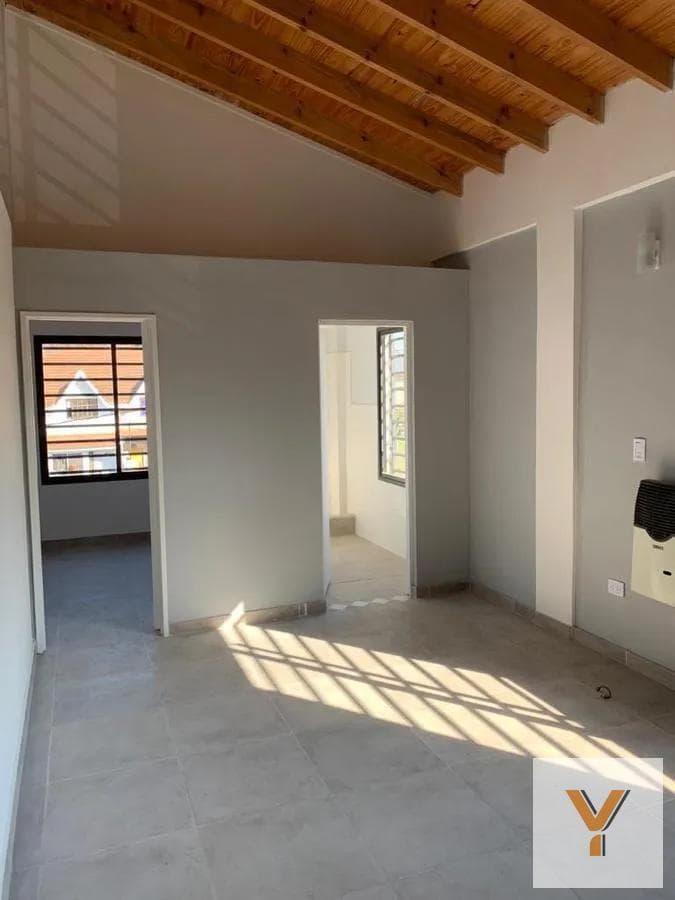3 Apartments for Sale - 1 bedroom, 1 bathroom - 100 m² - Ciudad Evita