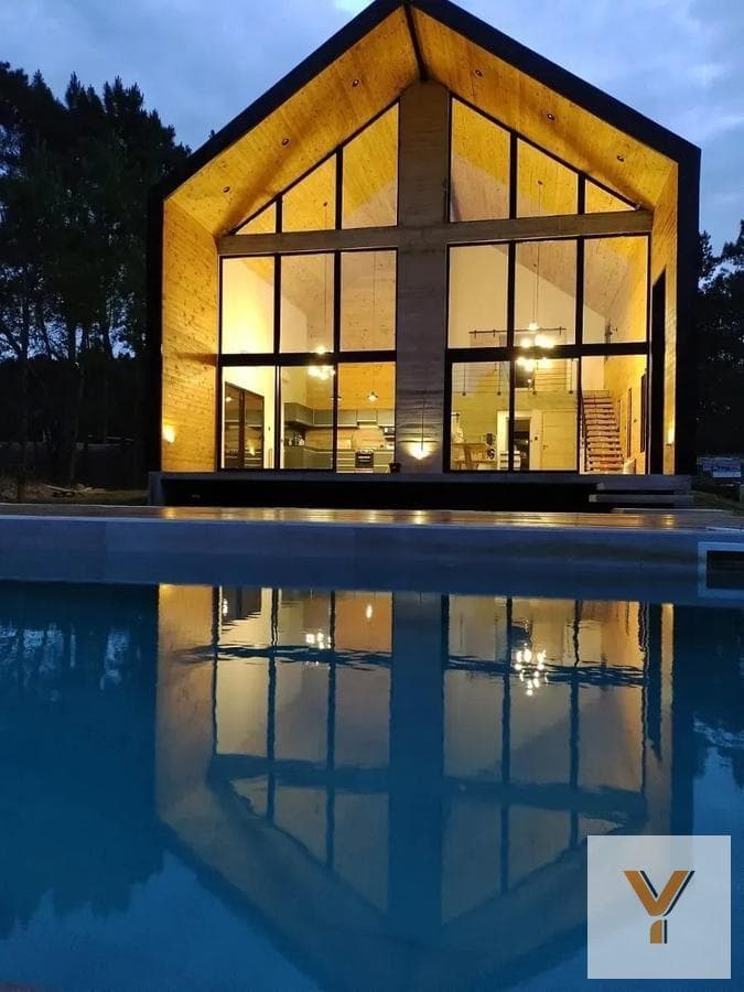 House for Sale: 4 Bedrooms, 3 Bathrooms, 220 m² - Costa Esmeralda