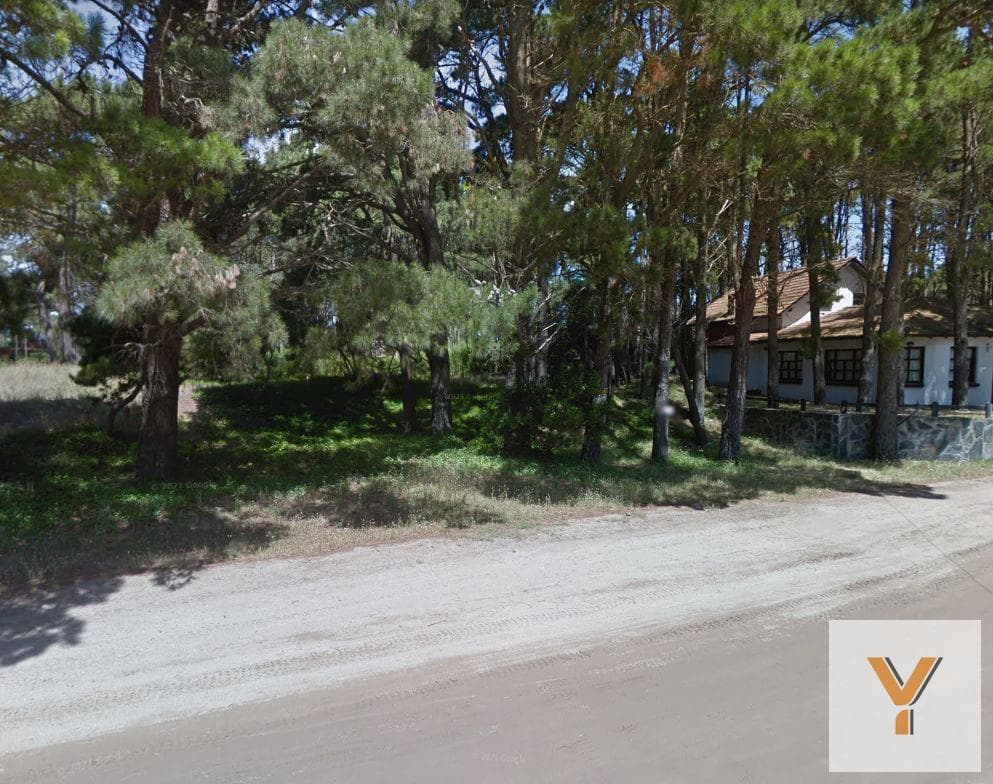 Land for Sale—661 m² total—Mar Azul