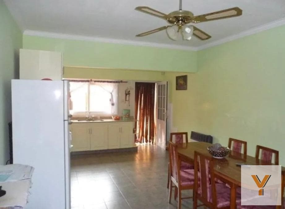 House for Sale - 3 Bedrooms, 2 Bathrooms - Garage - 325 m² - Sierra Chica