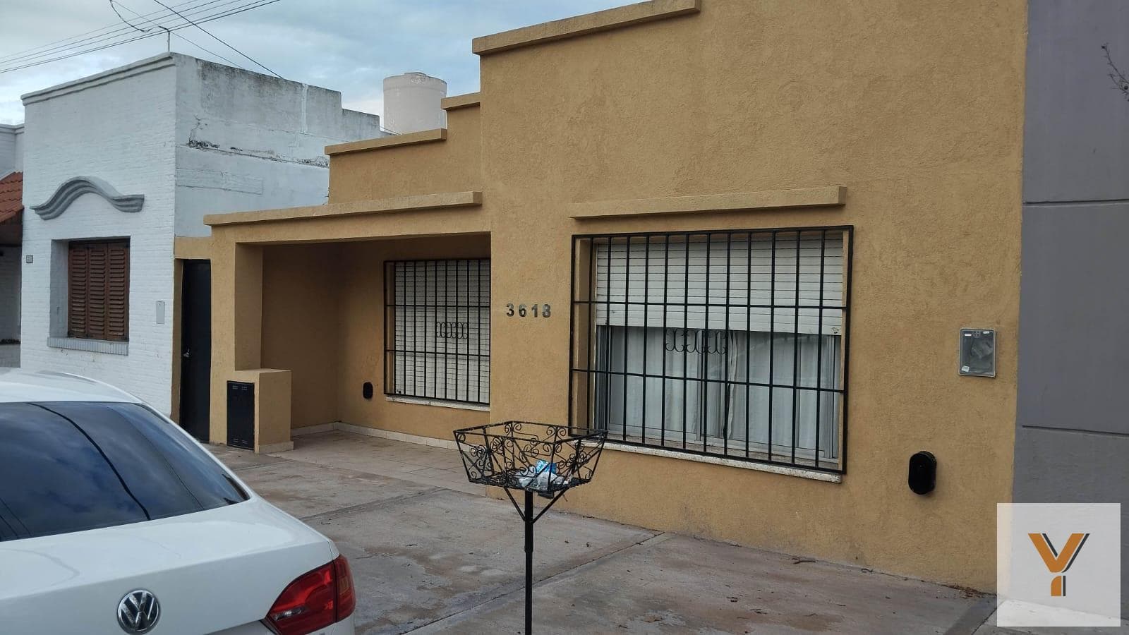 House for Sale - 1 Bedroom, 1 Bathroom - 86 m² - Olavarría