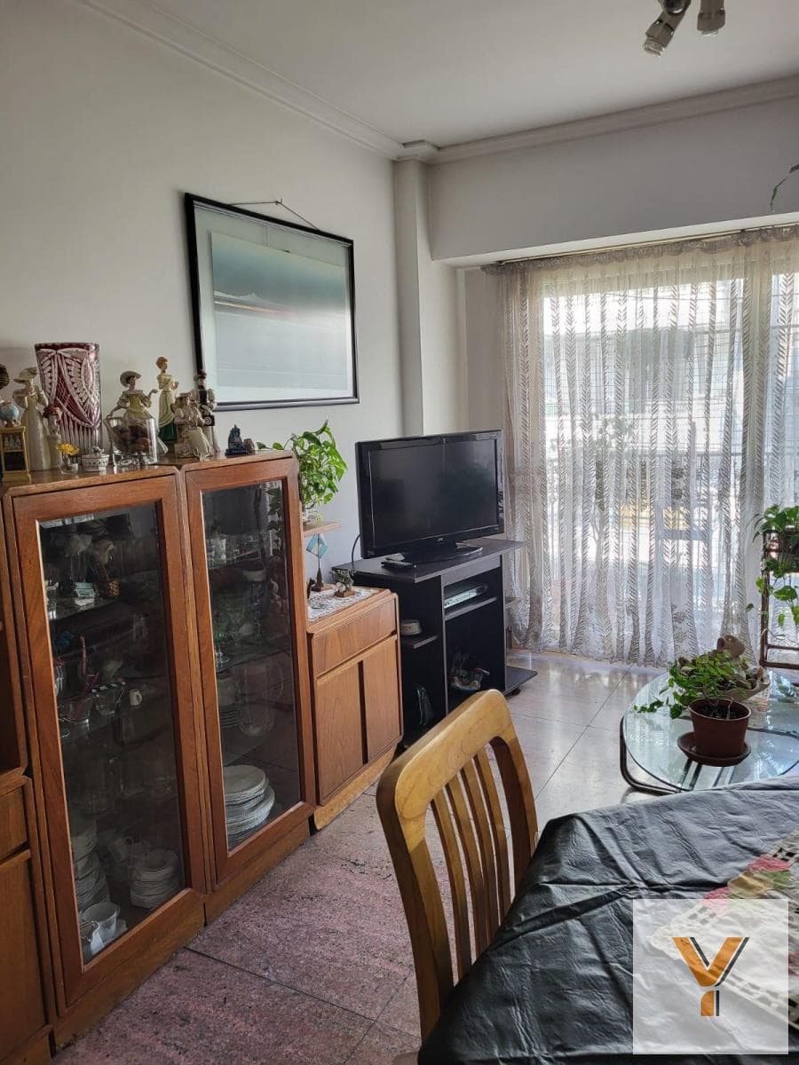 Apartment for Sale - 3 Bedrooms, 2 Bathrooms - 79 m² - Flores