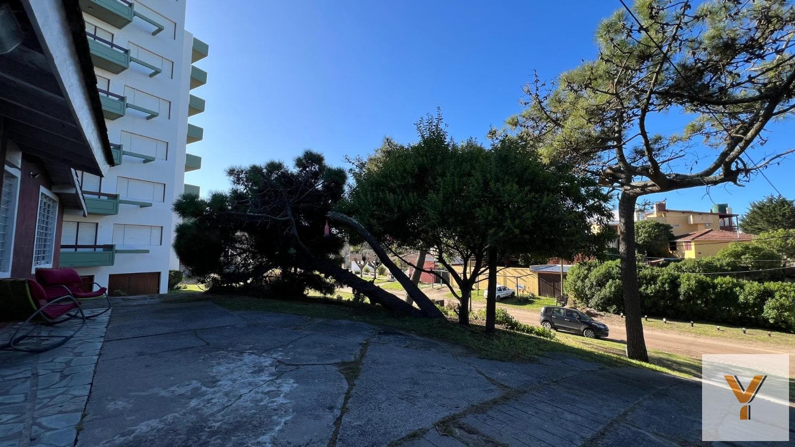 House for Sale - 2 Bedrooms, 2 Bathrooms - Garage - 751 m² - Villa Gesell
