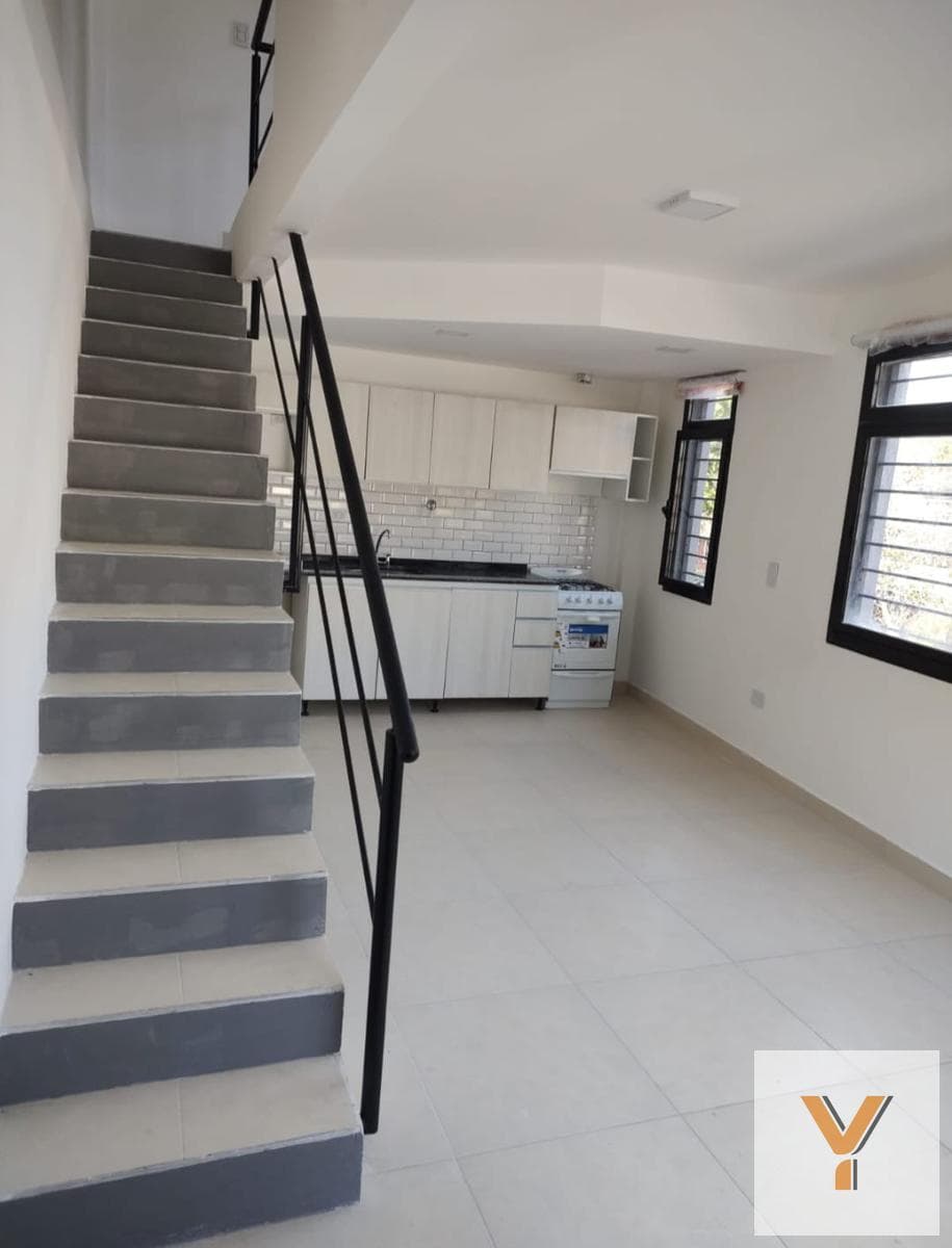 Apartment for Sale - 1 Bedroom, 1 Bathroom - Garage - 49 m² - Lanús