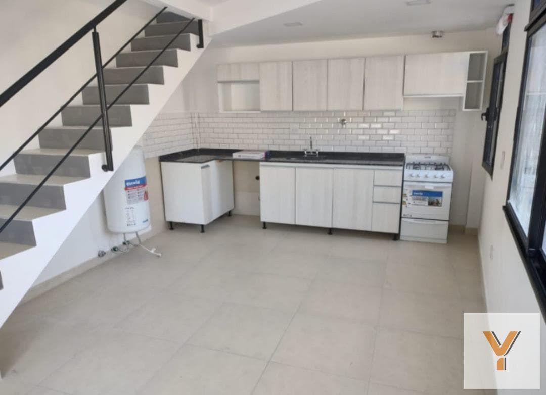 Apartment for Sale - 1 Bedroom, 1 Bathroom - Garage - 49 m² - Lanús