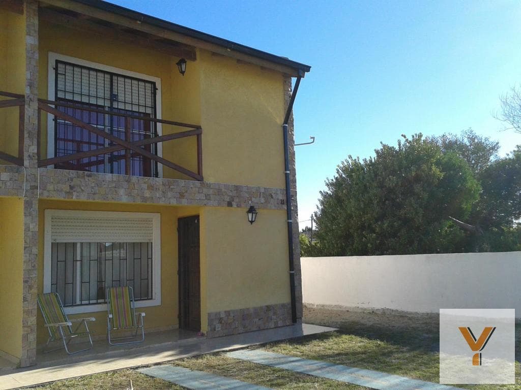 Duplex for sale - 2 bedrooms, 1 bathroom - 90 m² - Las Toninas