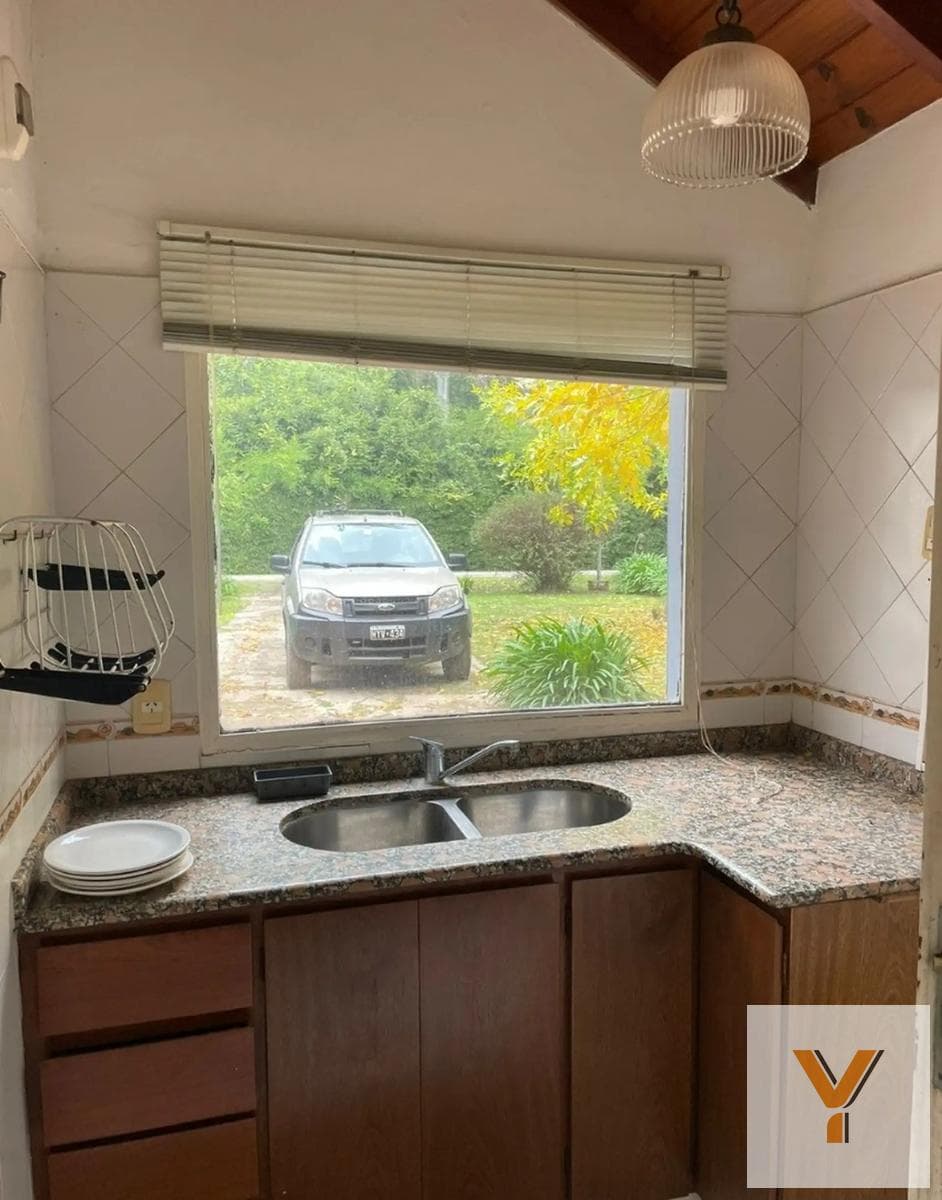 House for Sale - 2 Bedrooms, 2 Bathrooms - 500 m² - Merlo