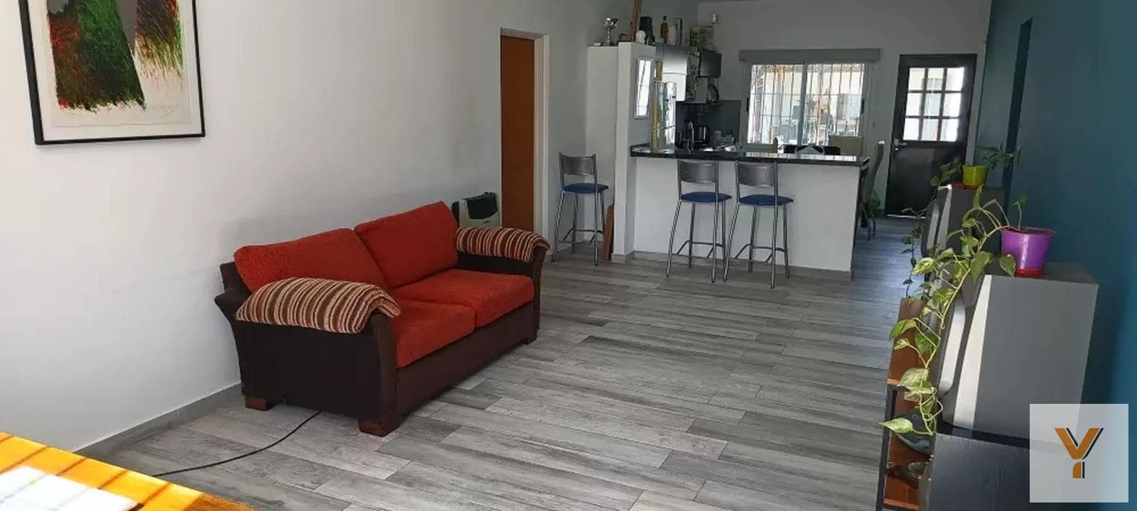 House for Sale - 3 Bedrooms, 2 Bathrooms - 300 m² - Manuel Alberti