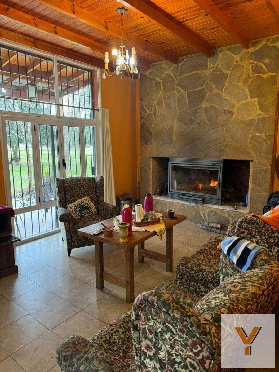House for Sale - 5 Bedrooms, 3 Bathrooms - Garage - 20,000 m² - Coronel Brandsen