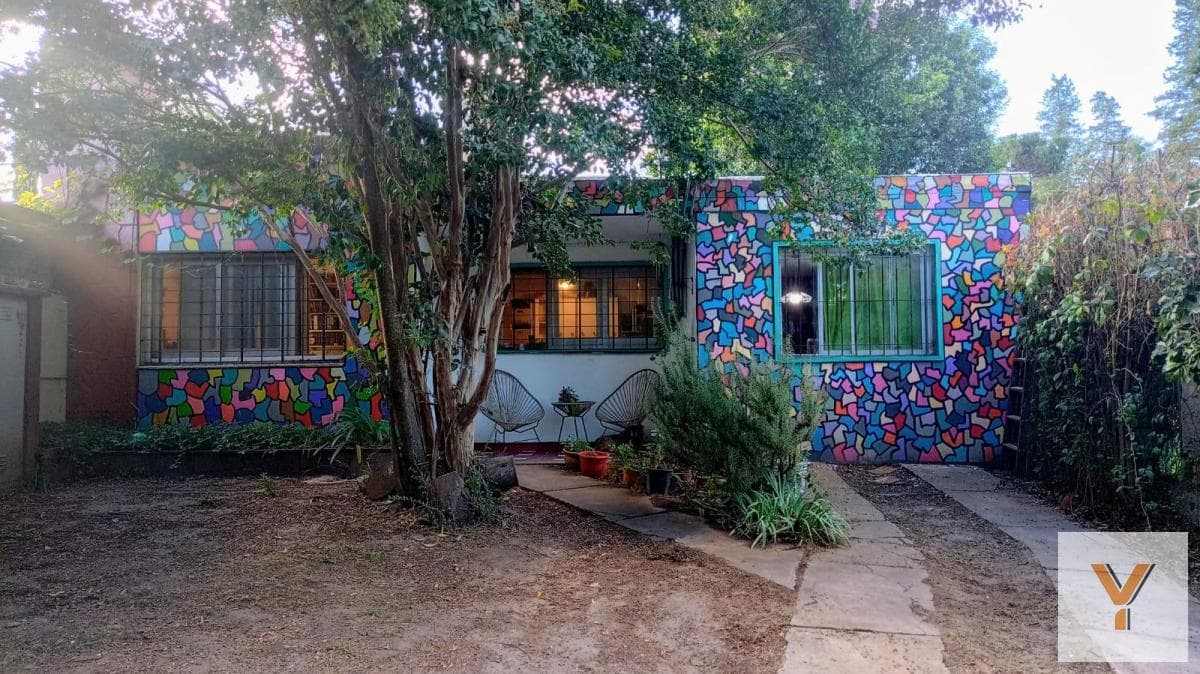House for Sale - 3 Bedrooms, 3 Bathrooms - Garage - 346 m² - Trapiche
