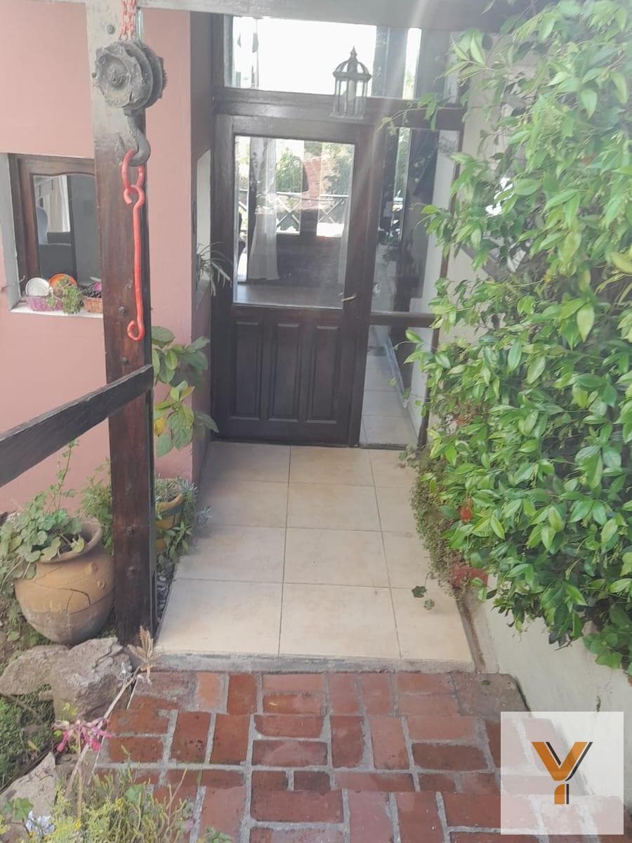 House for Sale - 4 Bedrooms, 2 Bathrooms - Garage - 744 m² - Sierra de Los Padres
