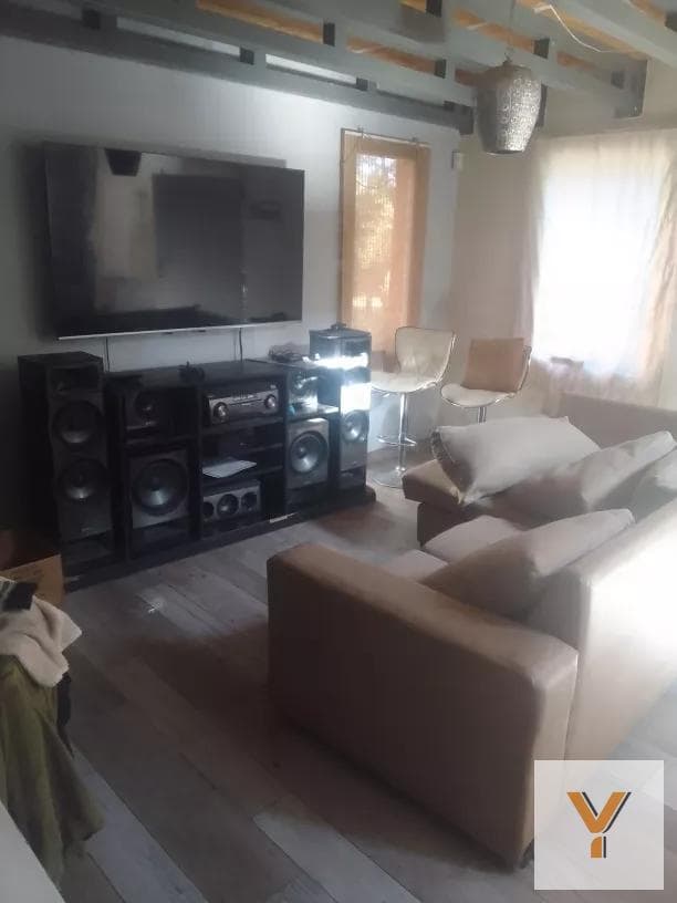 House for Sale - 3 Bedrooms, 2 Bathrooms - Garage - 900 m² - Florencio Varela