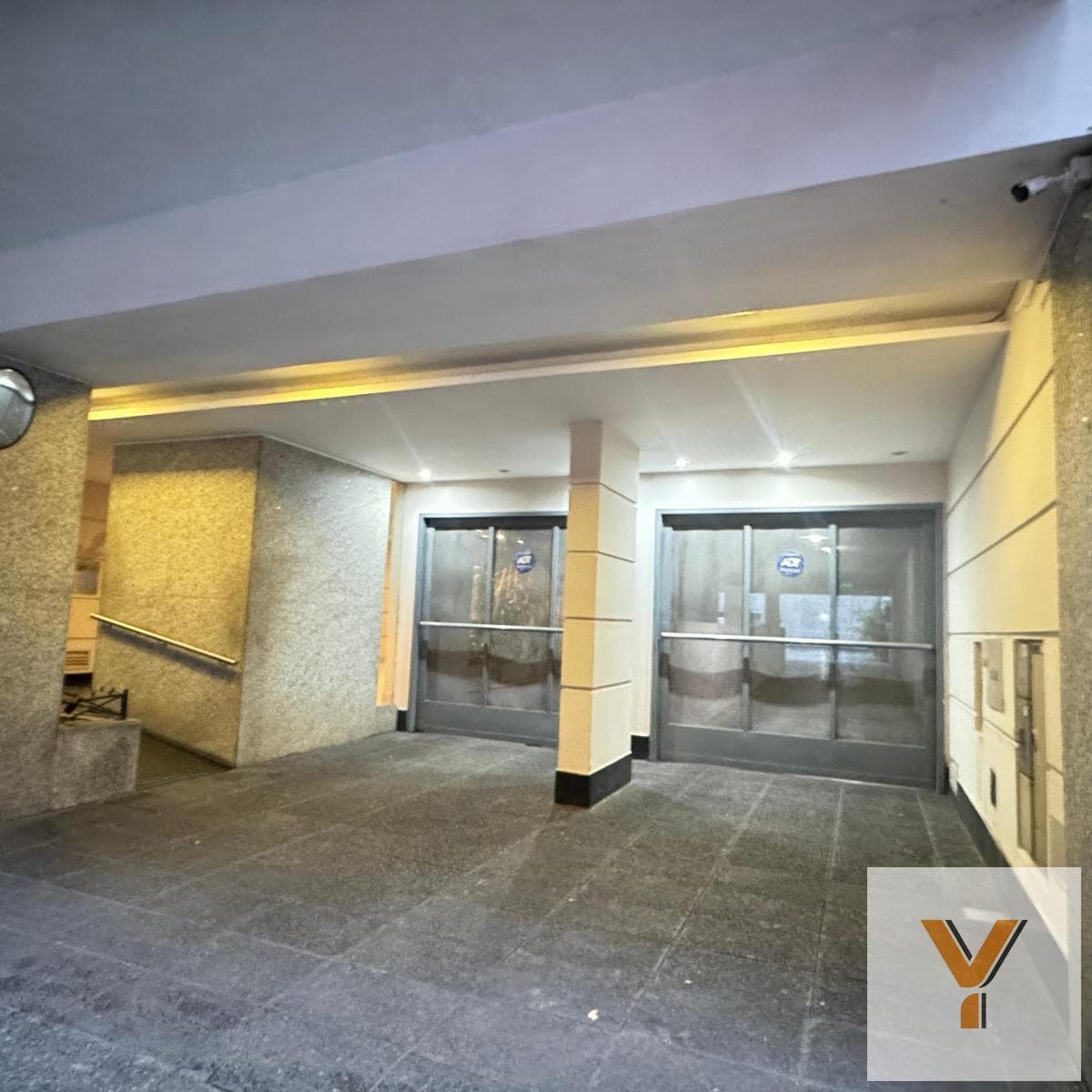 Garage for sale - 12 m² - Palermo