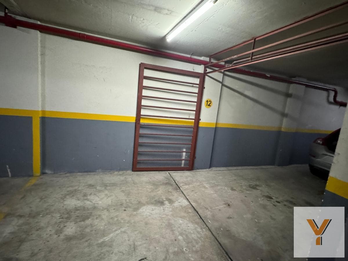 Garage for sale - 12 m² - Palermo