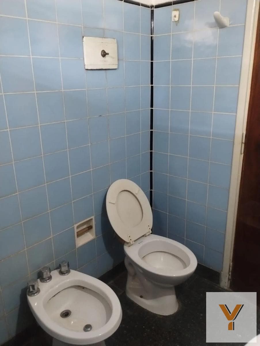 House for Sale - 2 Bedrooms, 1 Bathroom - 360 m² - Quilmes