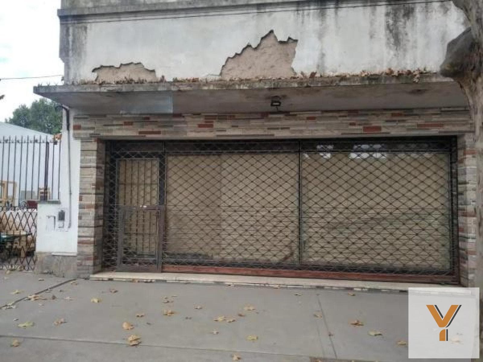 Land for Sale - Commercial Property - 2,262 m² - Tristán Suárez