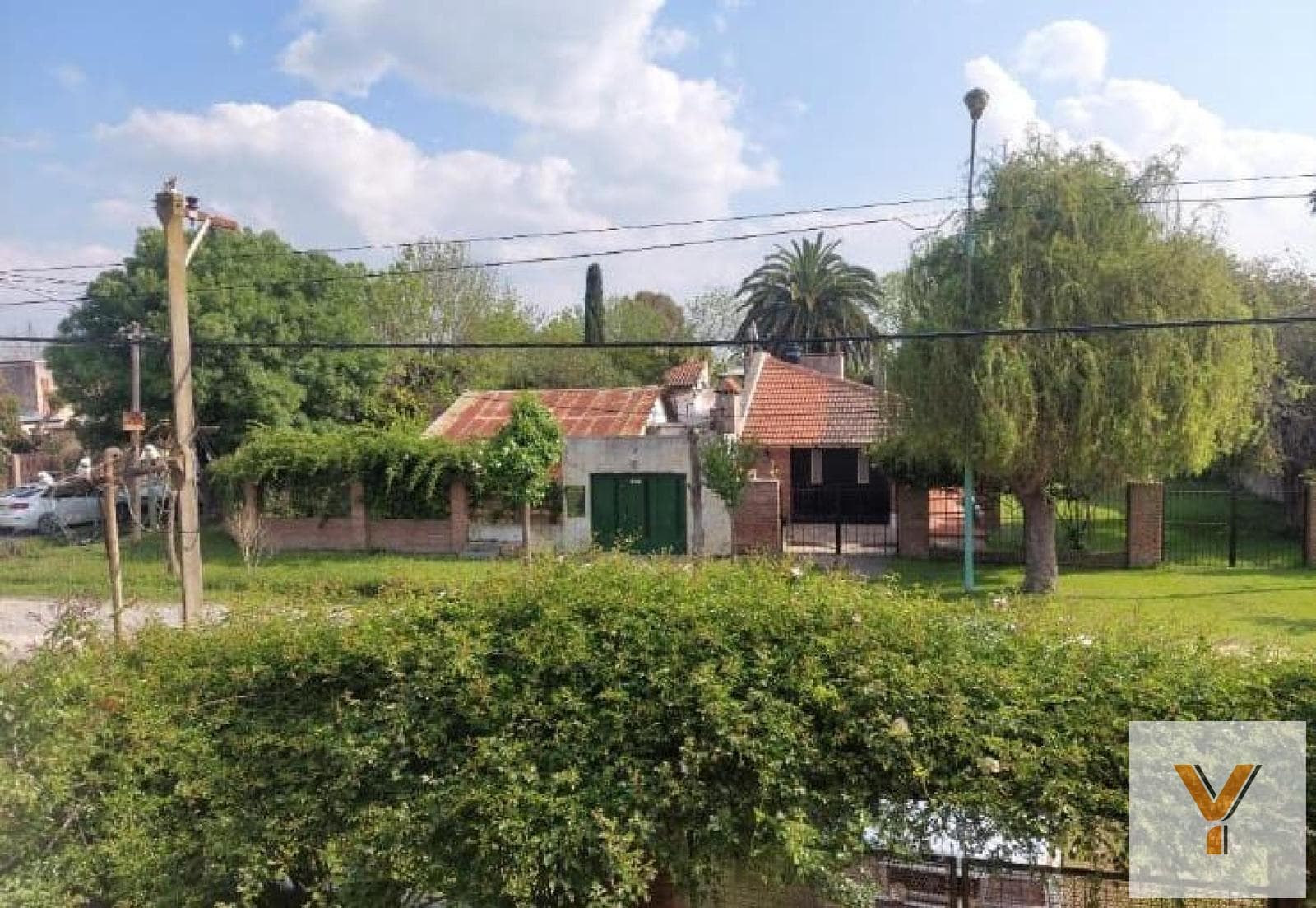 House for Sale - 2 Bedrooms, 2 Bathrooms - 300 m² - Ensenada