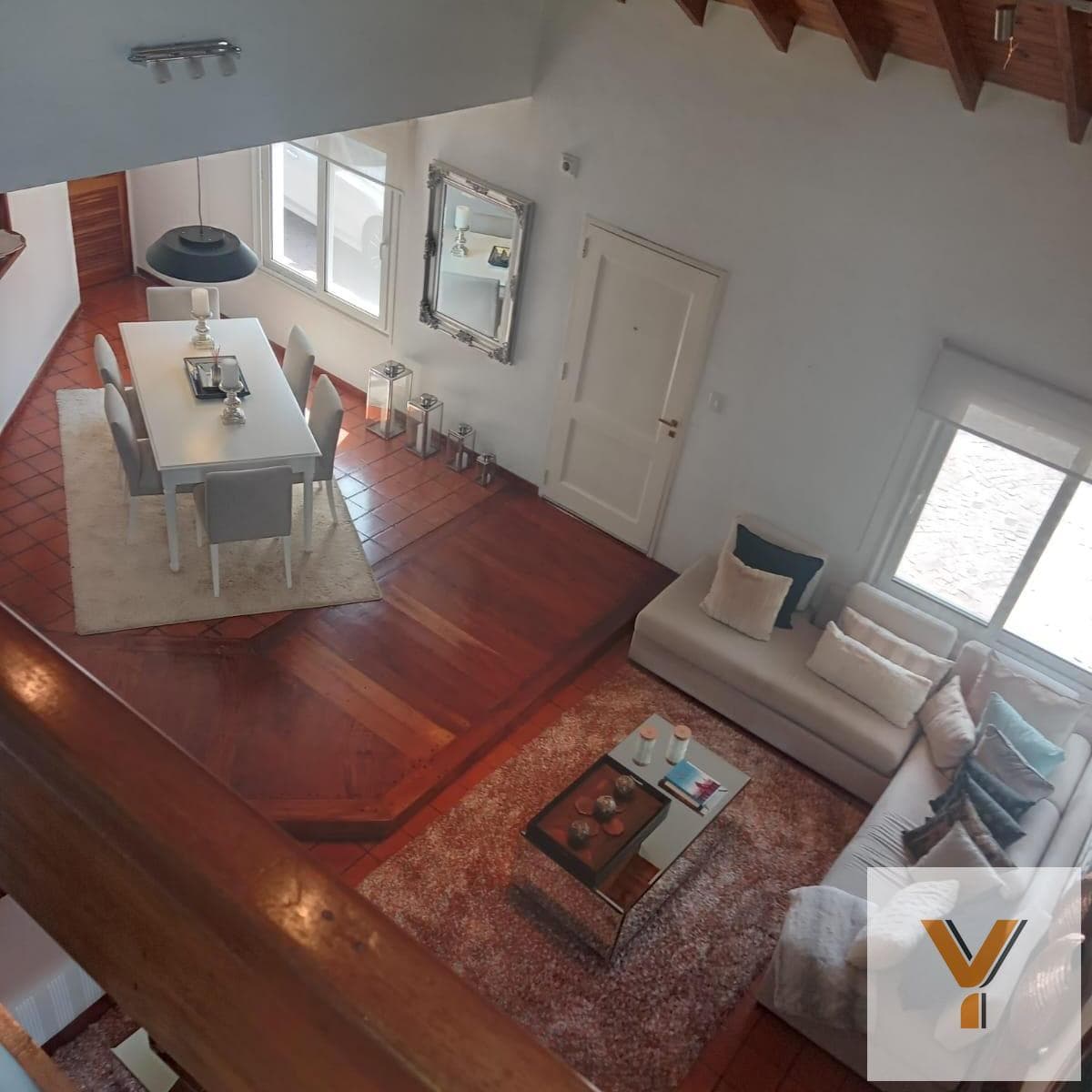 House for Sale - 3 Bedrooms, 3 Bathrooms - Garage - 1,100 m² - Campana