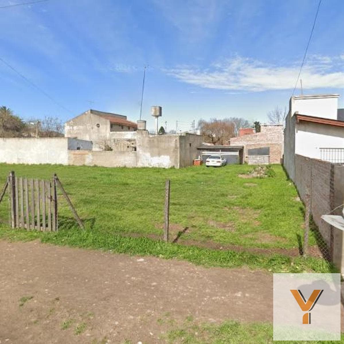 Land for Sale - 300 square meters - Tristán Suárez