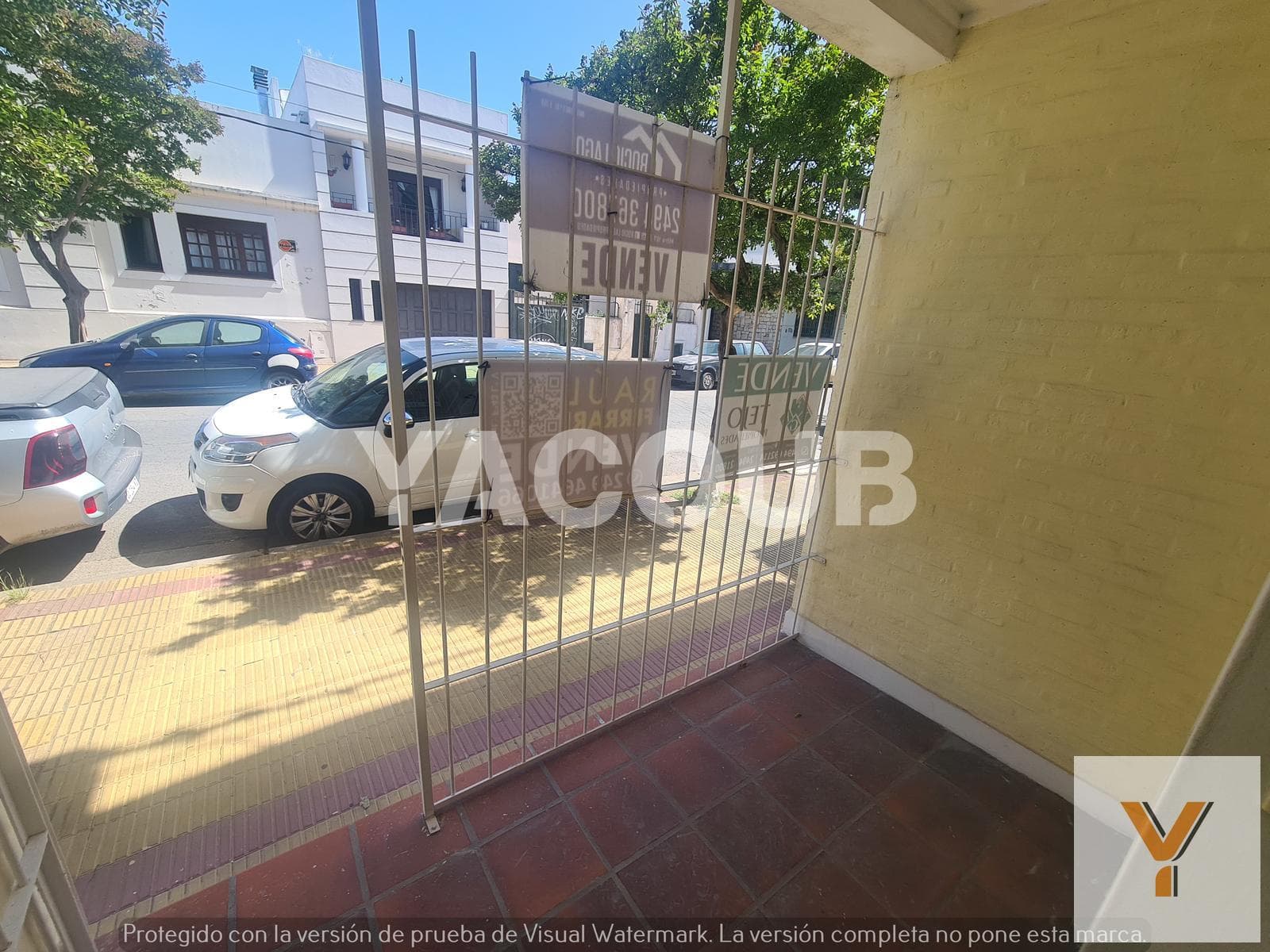Departamento en venta - 2 Dormitorios 2 Baños - Cochera y jardín común - 81 M2 cub. - Tandil centro