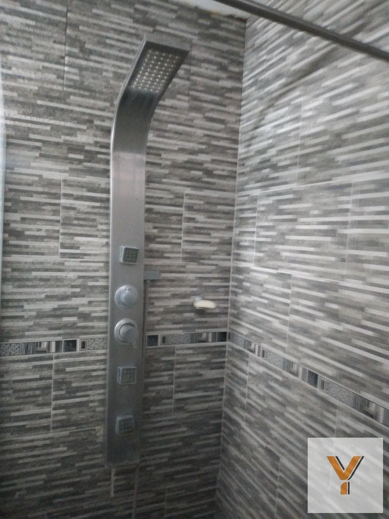 House for sale - 2 bedrooms, 2 bathrooms - Garage - 235 m² - Berazategui