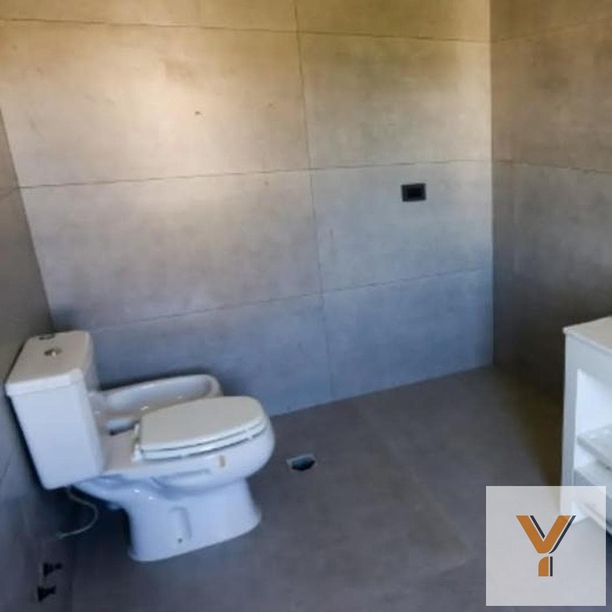 House for Sale - 3 Bedrooms, 3 Bathrooms - 656 m² - Canning