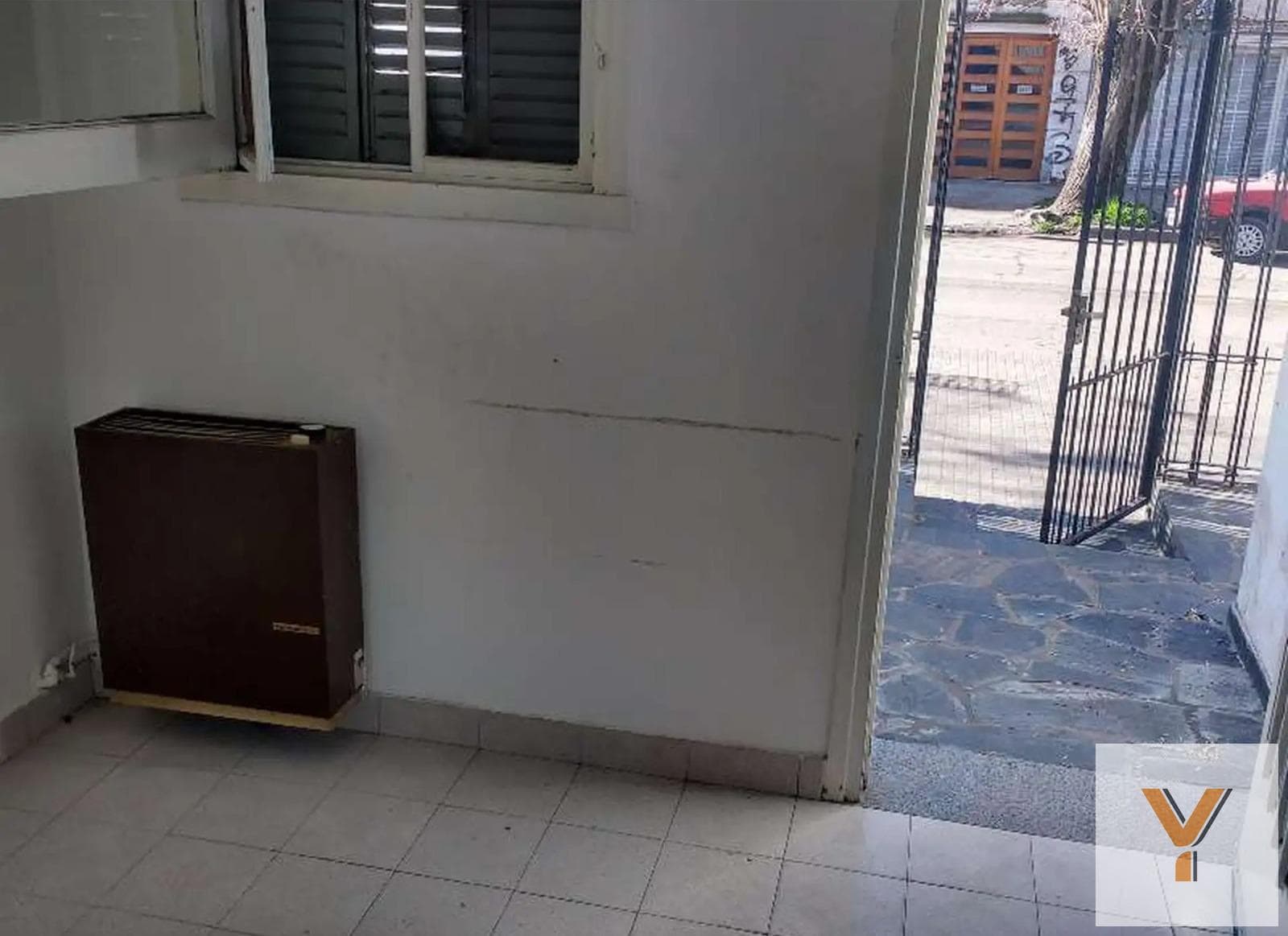 House for Sale - 2 Bedrooms, 1 Bathroom - 300 m² - La Plata